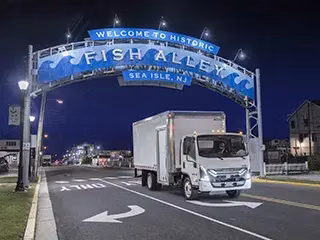 2026 Isuzu NPR-HD Standard Cab (N-Series Diesel) 212 in Wheelbase† - Image 21